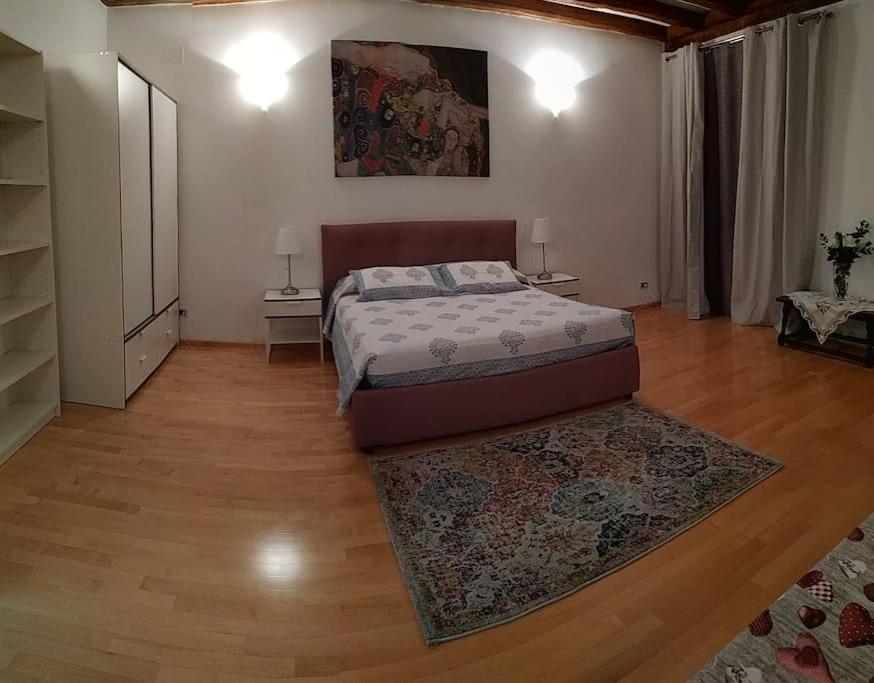 In Centro A Trieste Extérieur photo